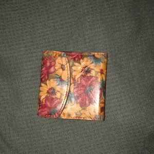 Patricia Nash Gold Detail Wallet